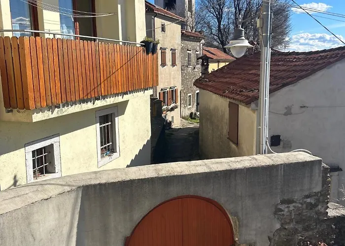 Apartman Ancient Village Trieszt